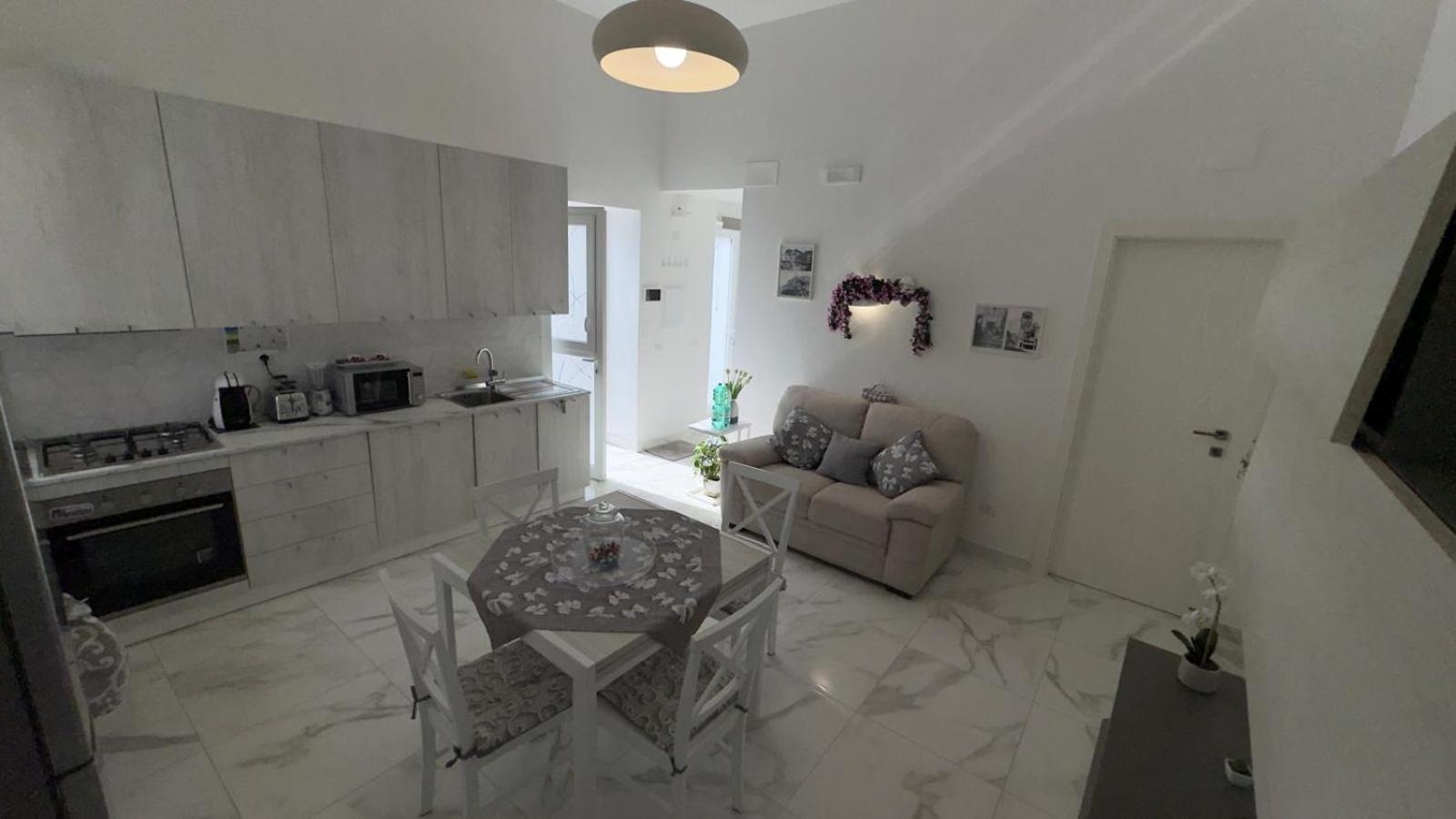 Sweet Home, Anacapri Bagian luar foto