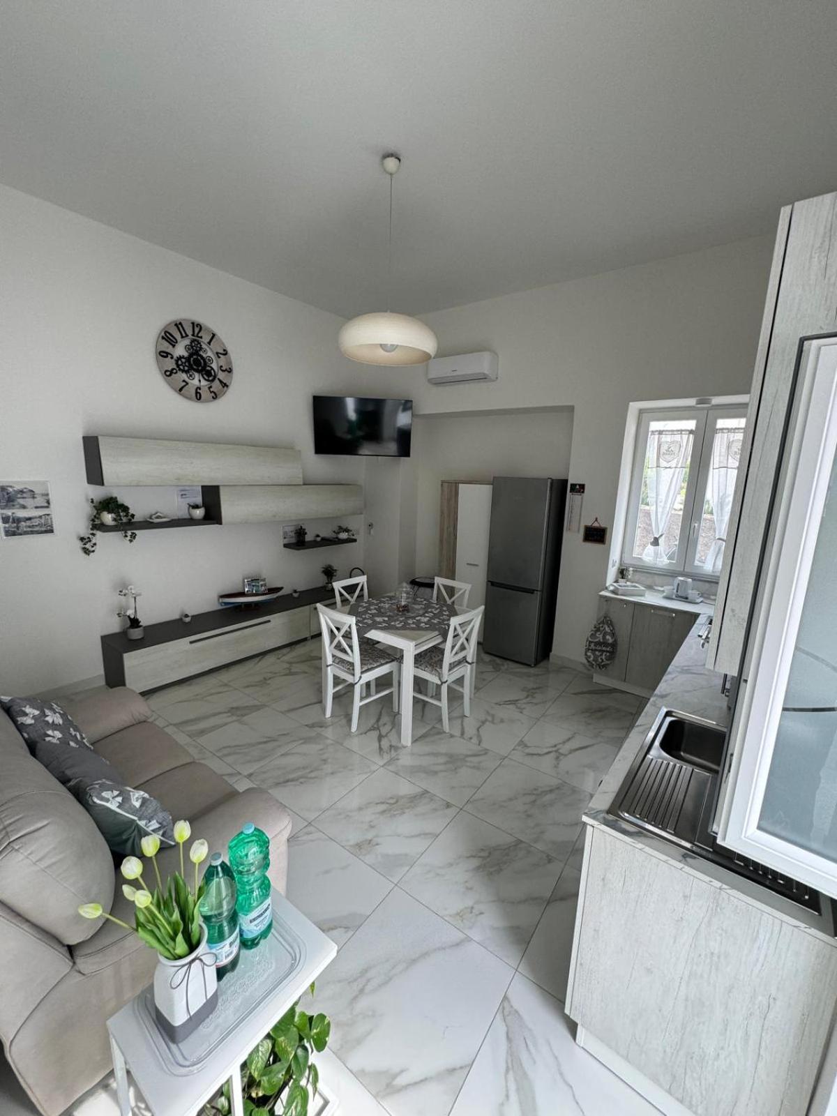 Sweet Home, Anacapri Bagian luar foto